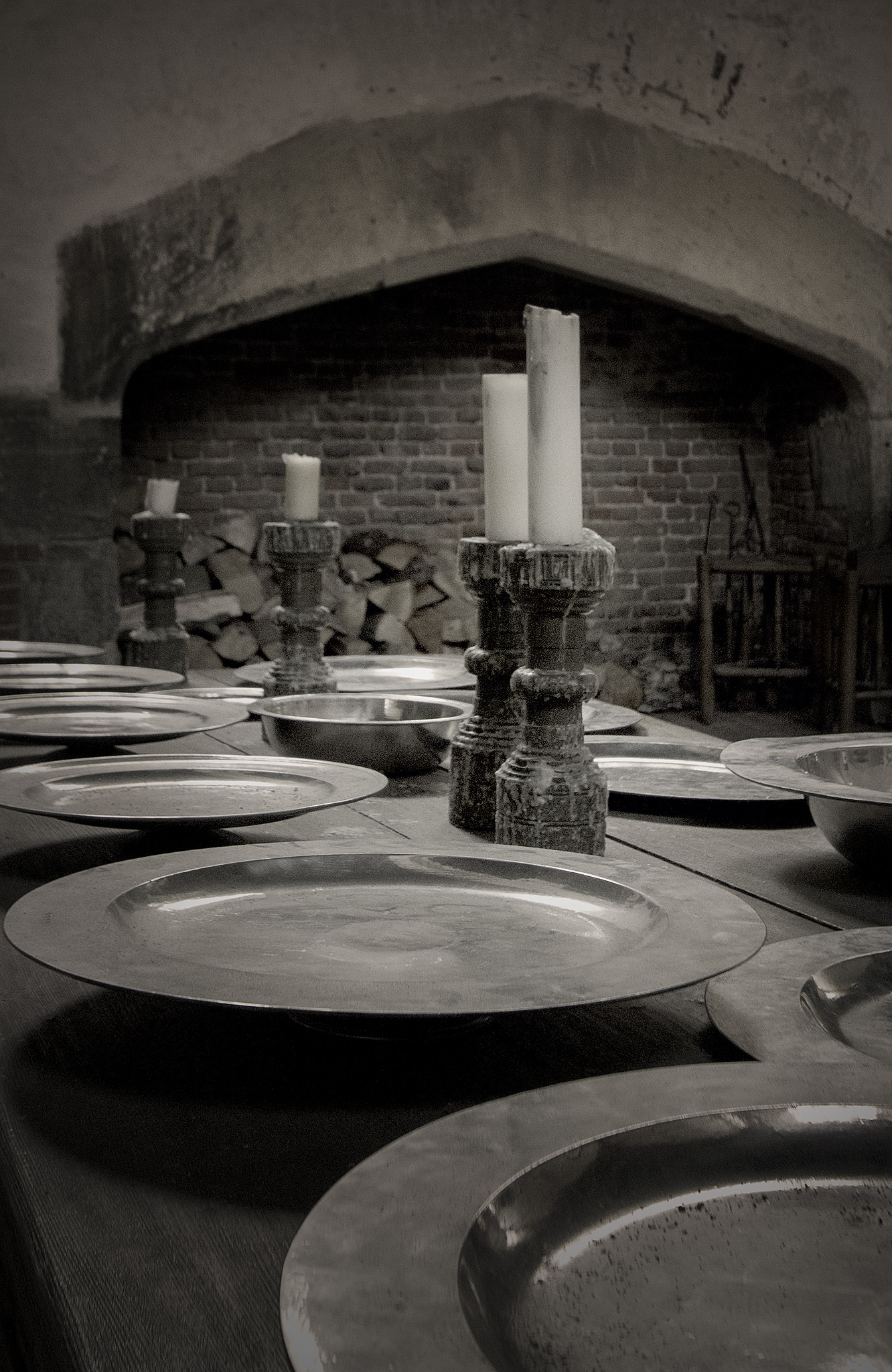 Kitchen-Table-Hampton-Court.jpg