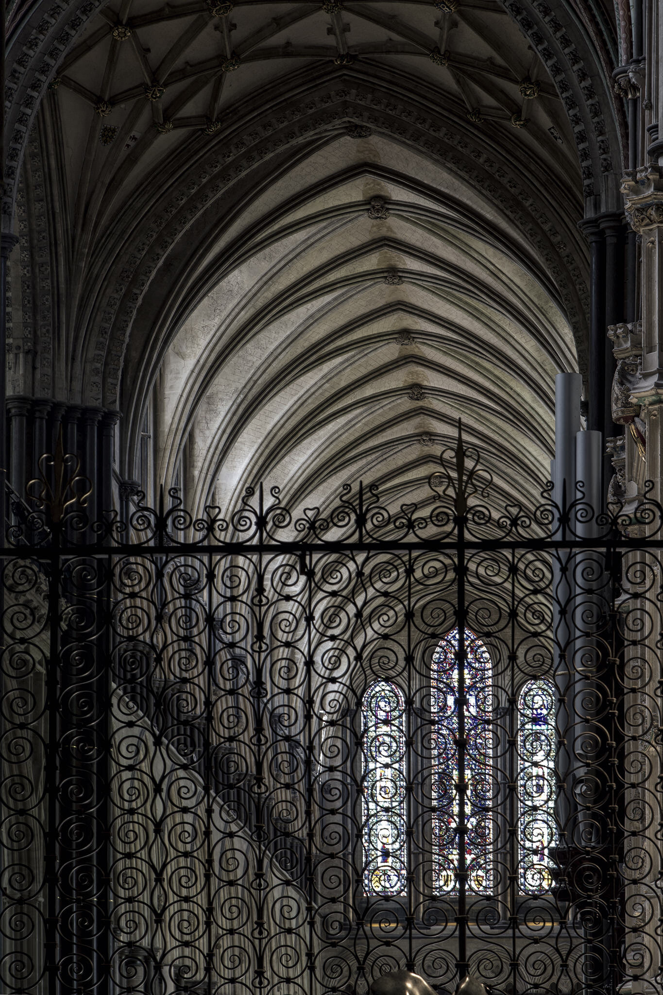 Salisbury-Cathedral-Gate.jpg
