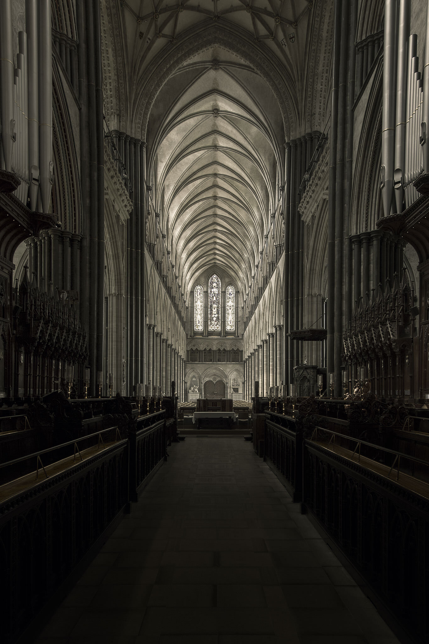 Salisbury-Choir-&-Nave.jpg