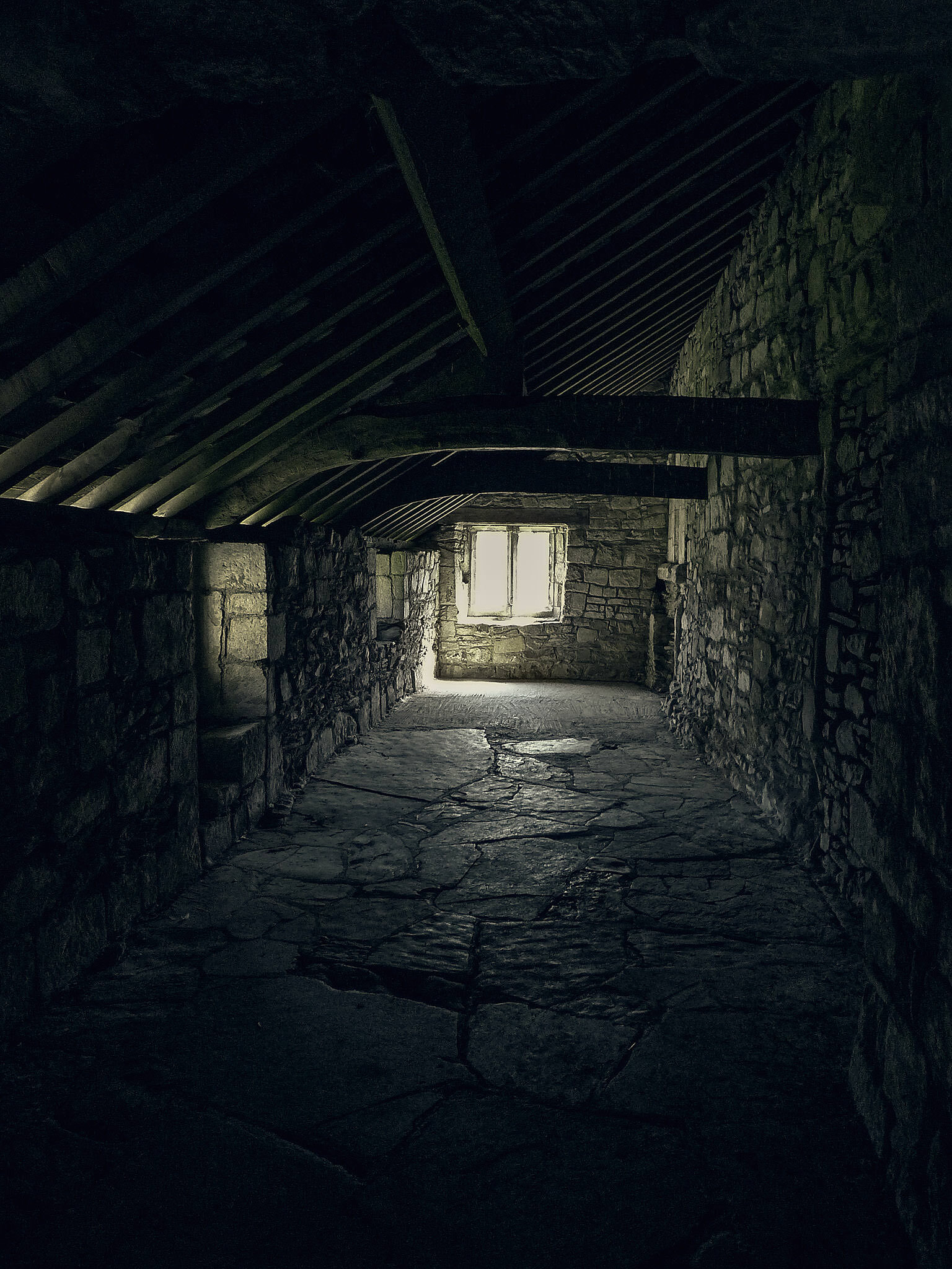 Valle-Crucis-Rafters.jpg
