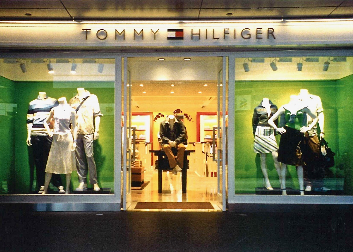 TOMMY HILFIGER FLAGSHIP - HONG KONG 