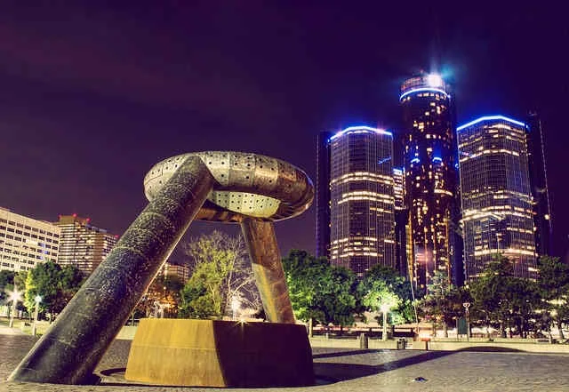 detroit-michigan-dodge-memorial-fountain.jpg