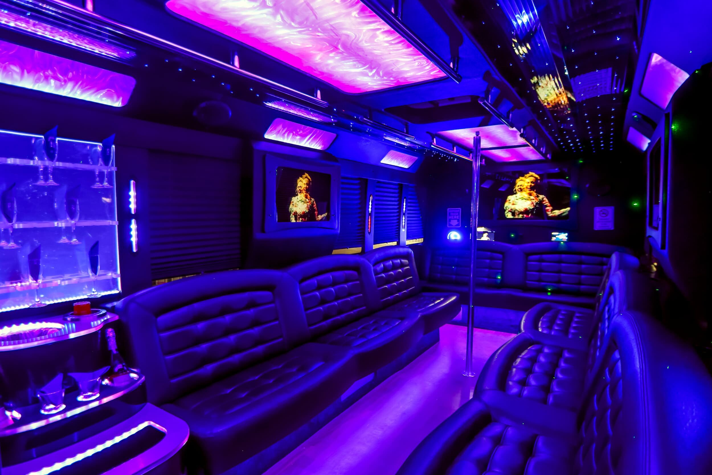 VIP Limo Service Ft. Myers & Naples Party Buses