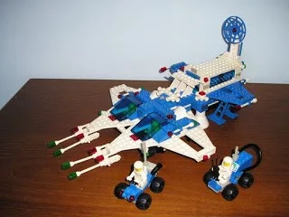 spaceship.jpg