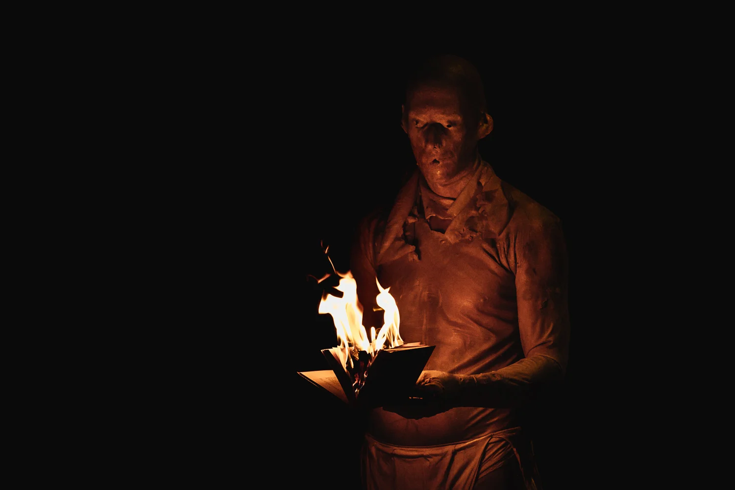02_181215_guido_mencari_venice_international_performance_art_week-805_WEB.jpg
