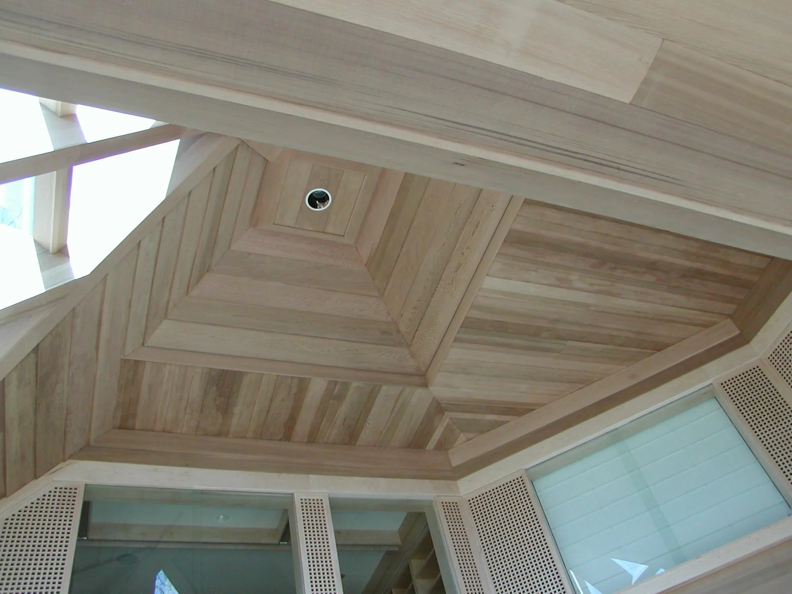 Living Room Ceiling2.JPG