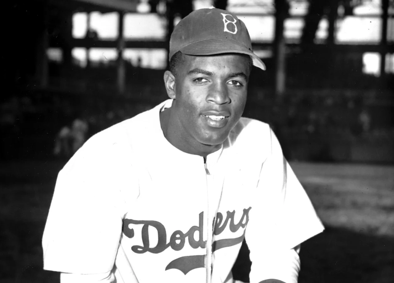 Jackie_Robinson_tAP470411035.jpg