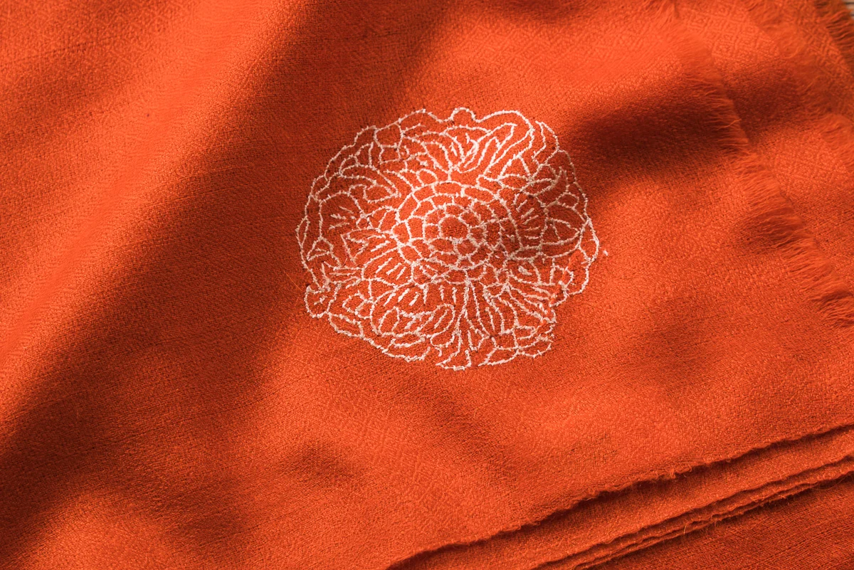 OrangePashminaScarfLogo.jpg