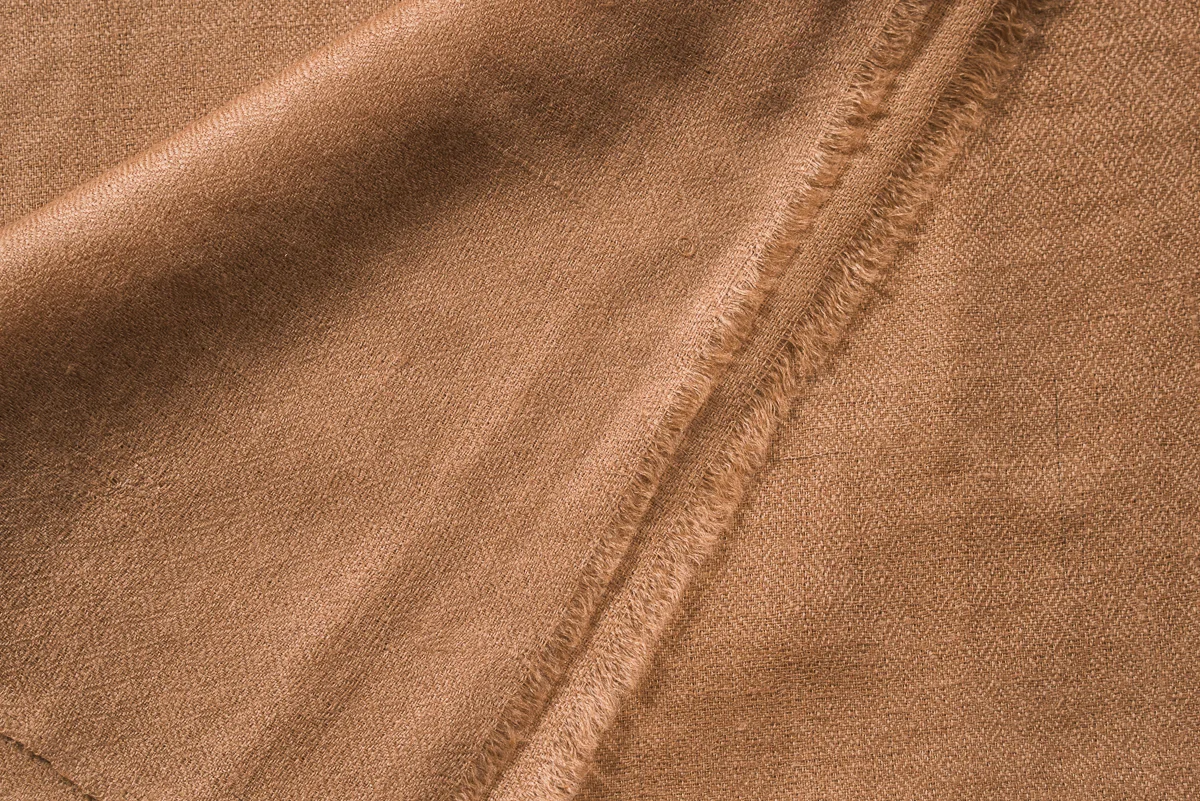 BrownPashminaScarfEdge.jpg