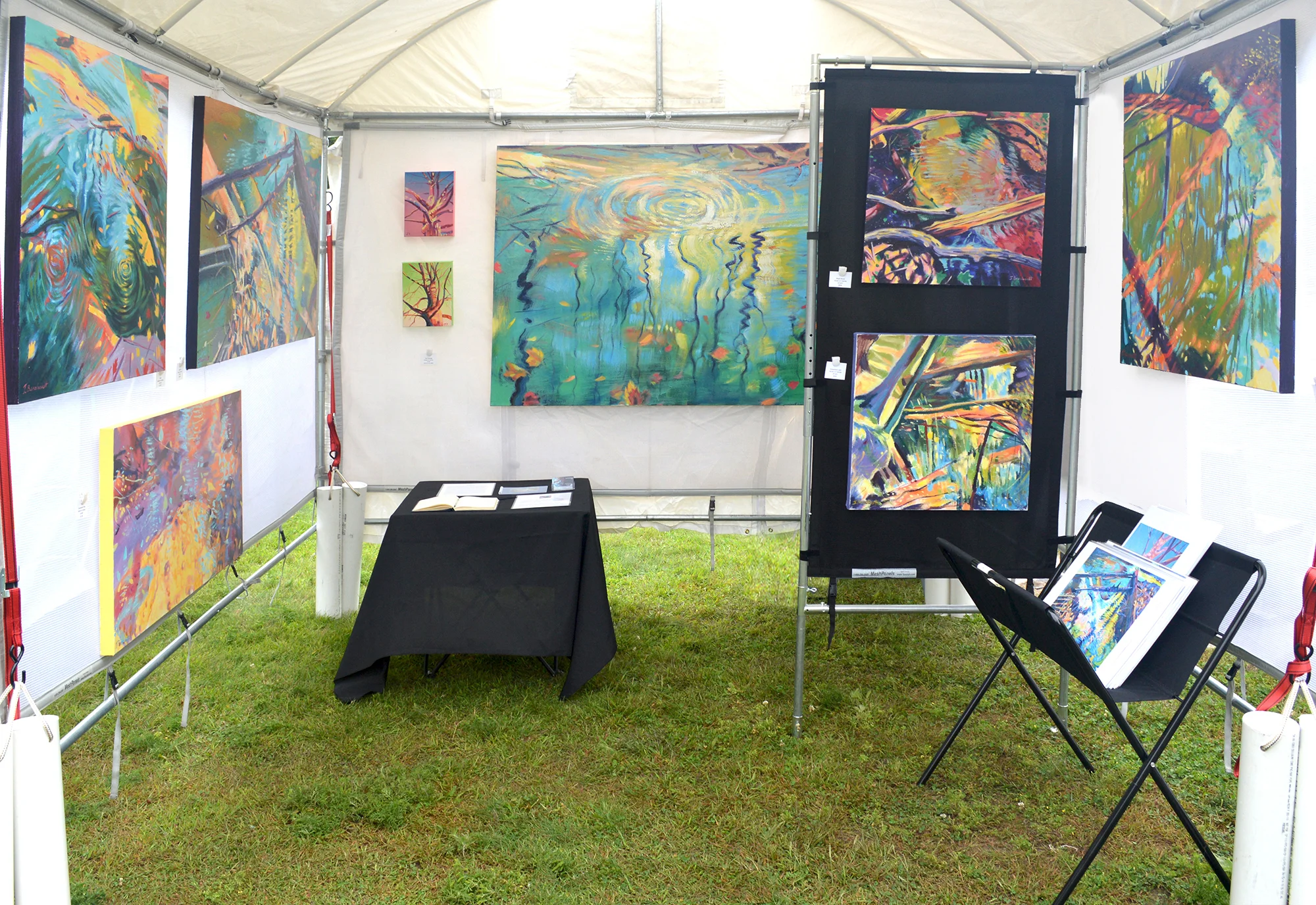 This is a photo from the Frankfort Art Fair in Northern Michigan. I saw a previous gallery owner that exhibited my work from Grand Rapids, and a family that purchased three of my paintings two years ago in Ann Arbor. We had pleasant weather in a wonderful lake town!