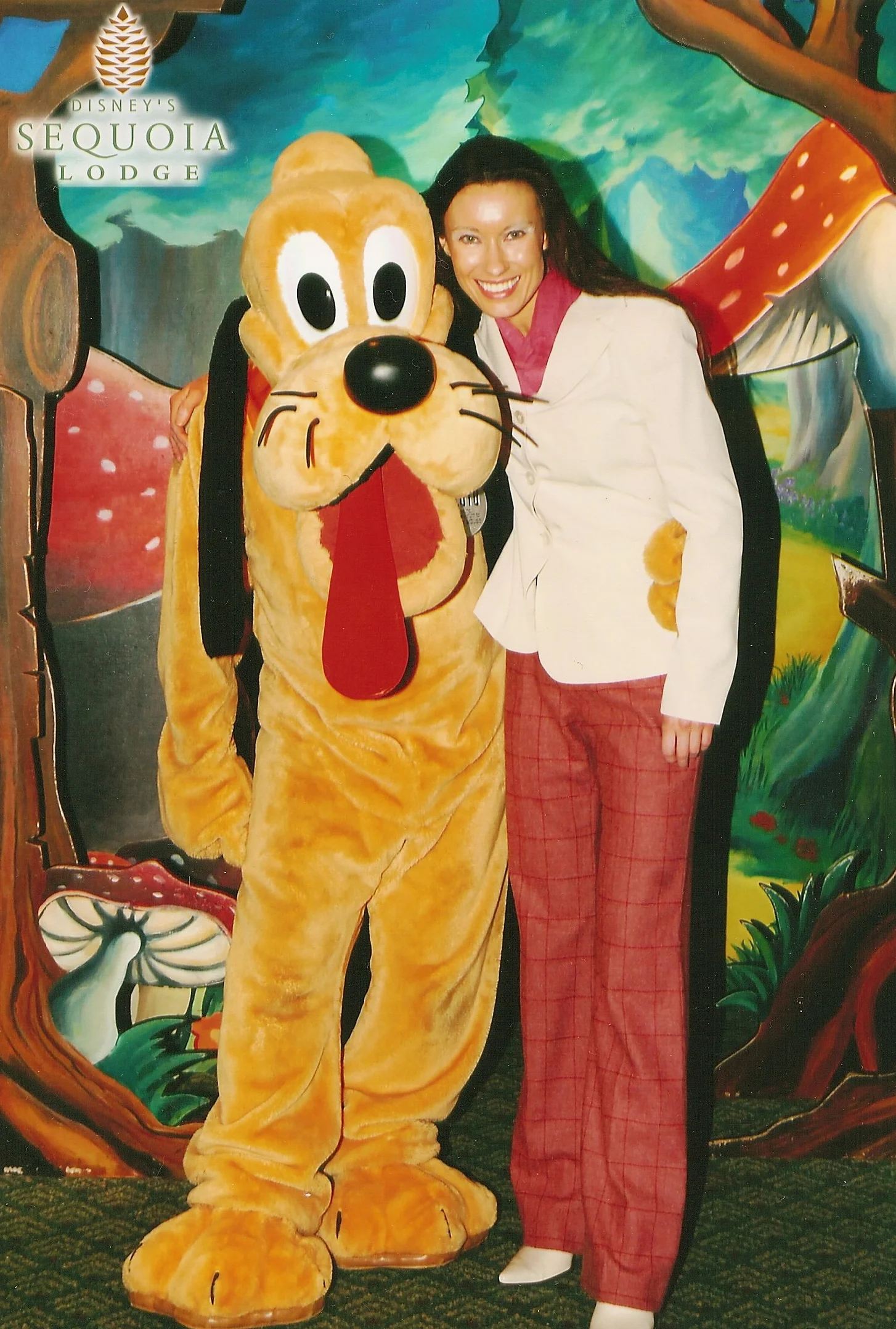 Justine Pluto Disney.JPG