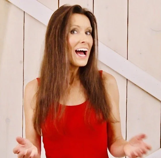 Justine Gale, US-based British TV & Radio Host and Presenter - 5