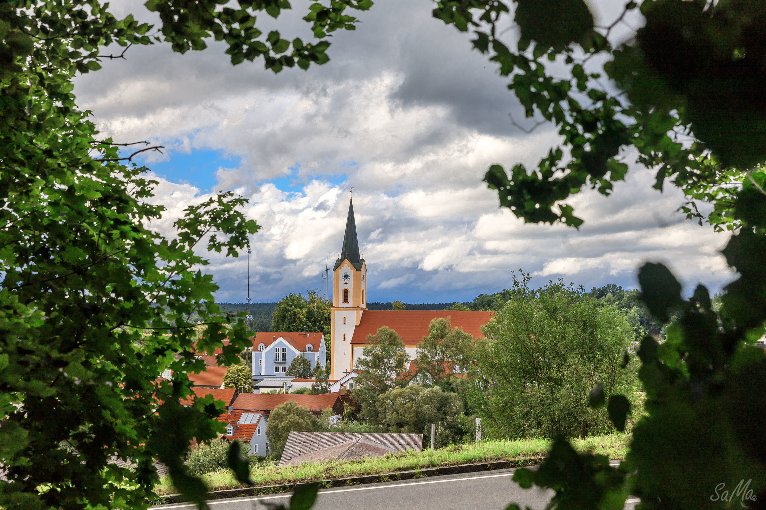 Blick auf Deining vom Kreuzberg