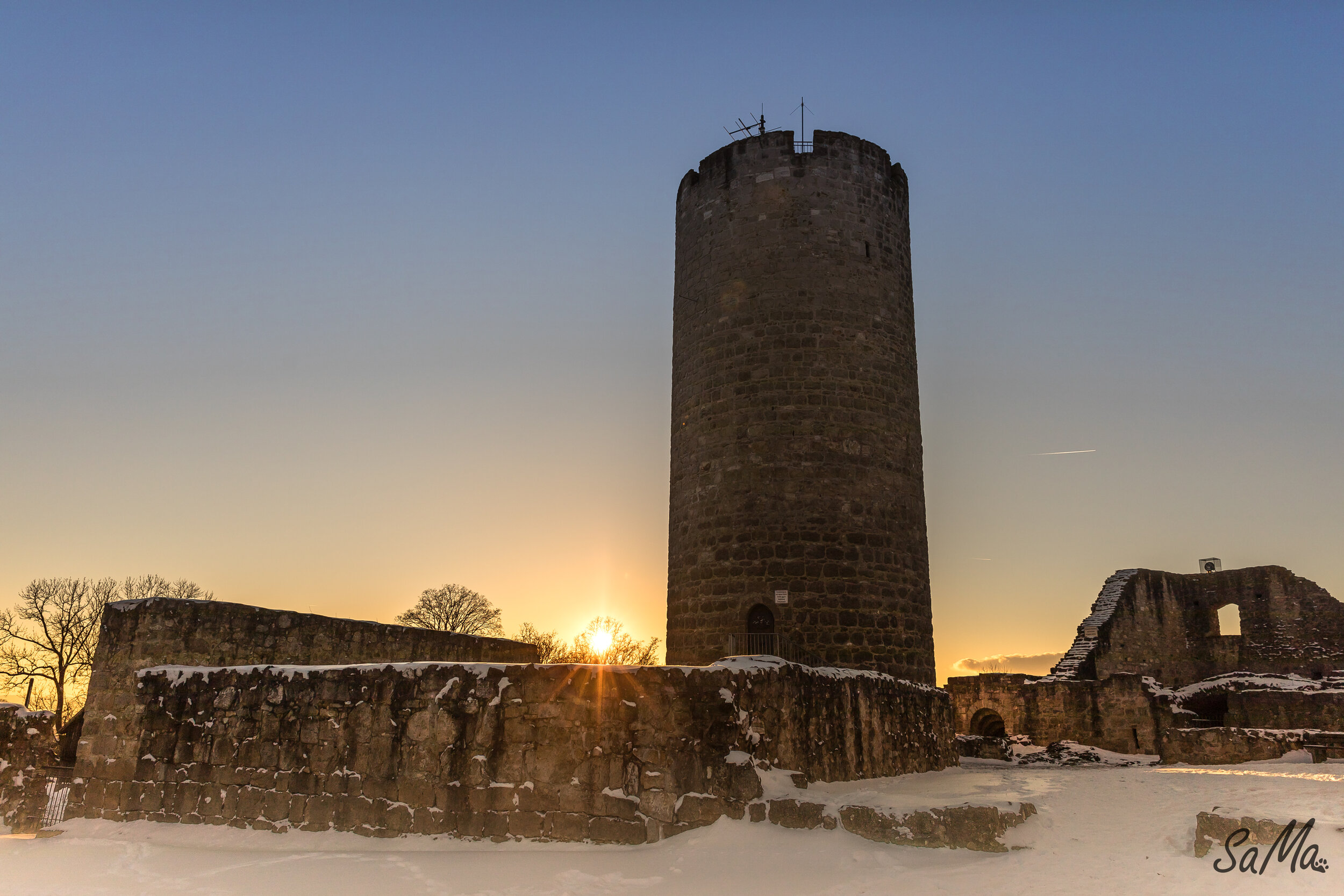 Burgruine Wolfstein und Krähentisch