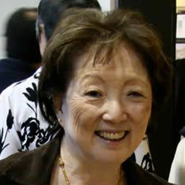 DEE GOTO Dee Goto helped establish the “Japanese Collection” at the University of Washington in 1970. In 1985, she helped start the Densho project , and in 2003 the Japanese Cultural & Community Center of Washington. She’s been active with the Japanese American writing group the Omoide Project since 1991.