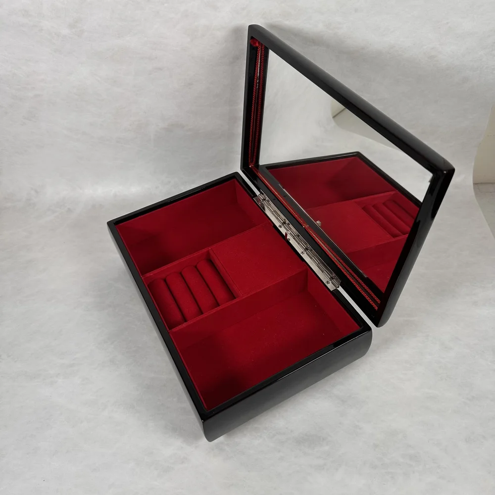美しいデザインのオルゴール New - Lacquered Music / Jewelry box — Japanese Cultural