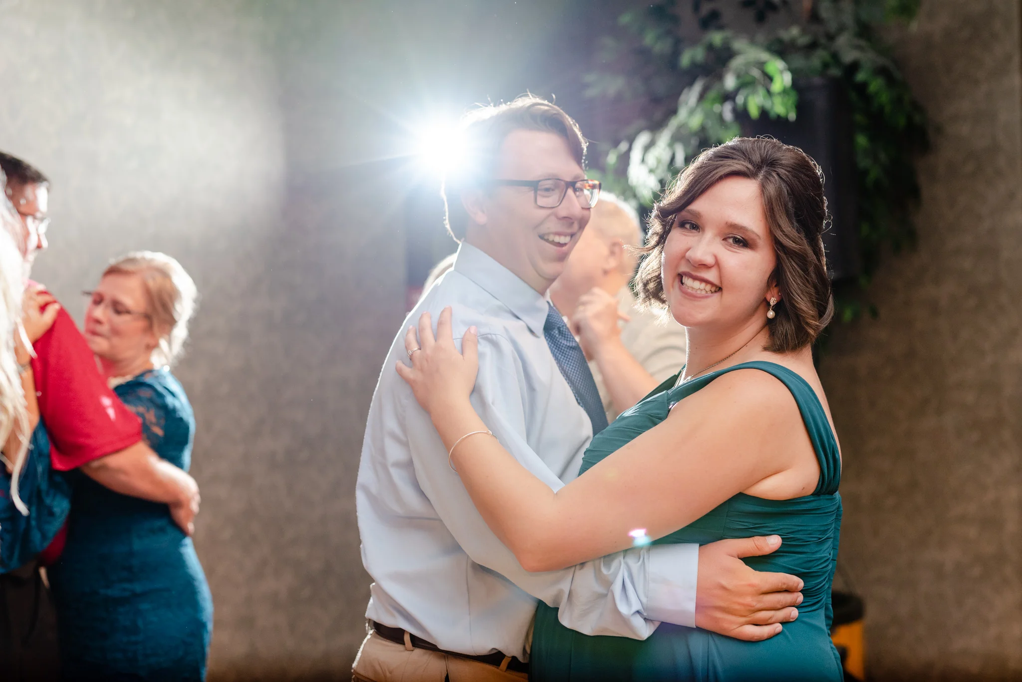 Fargo Moorhead Wedding Photography at the Hjemkomst Center by Chelsea Joy Photography