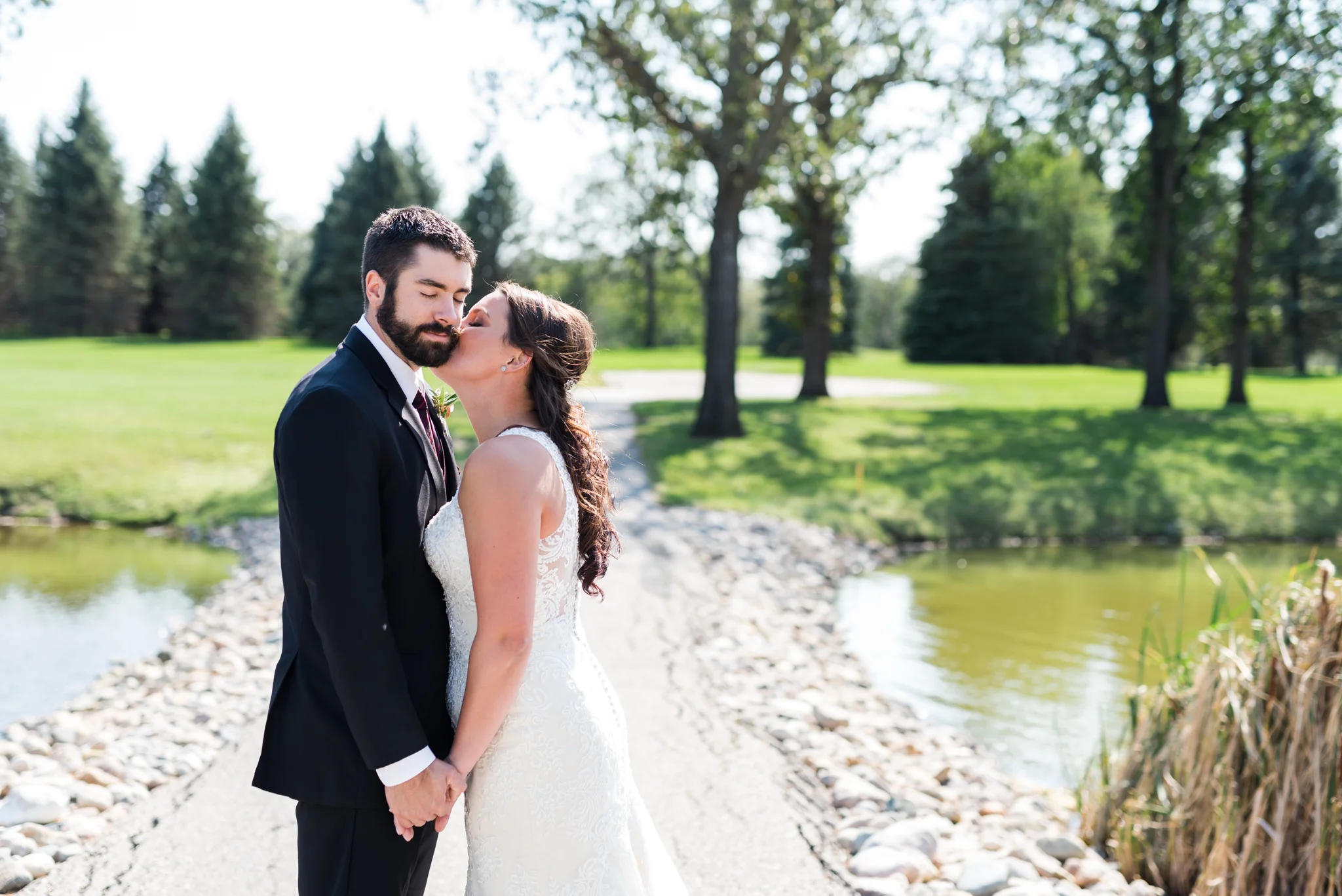 Oxbow Country Club Wedding | Fargo Wedding Photography by Chelsea Joy Photography