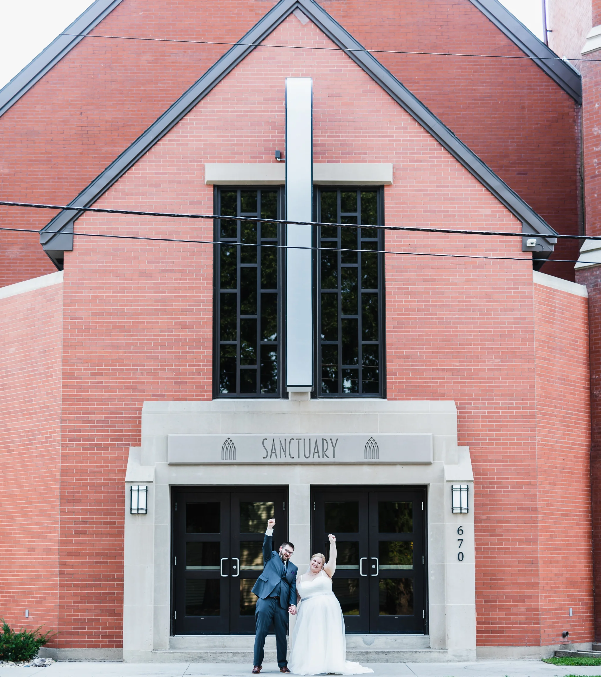 Sanctuary Events Center Wedding by Chelsea Joy Photography | Fargo, ND Wedding Photography