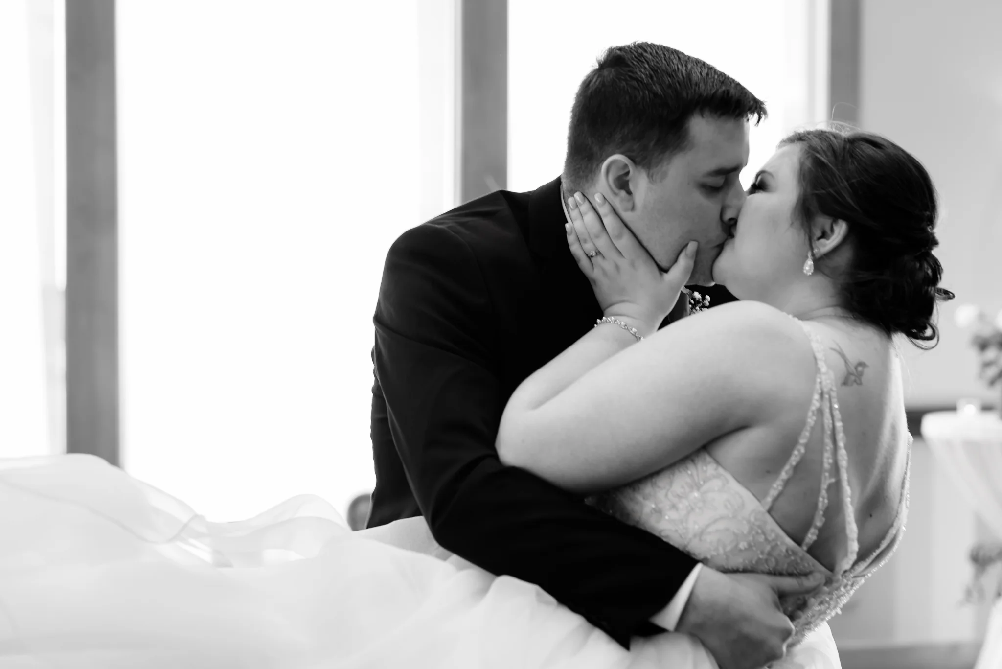 Oxbow Country Club Wedding | Fargo Wedding Photographer