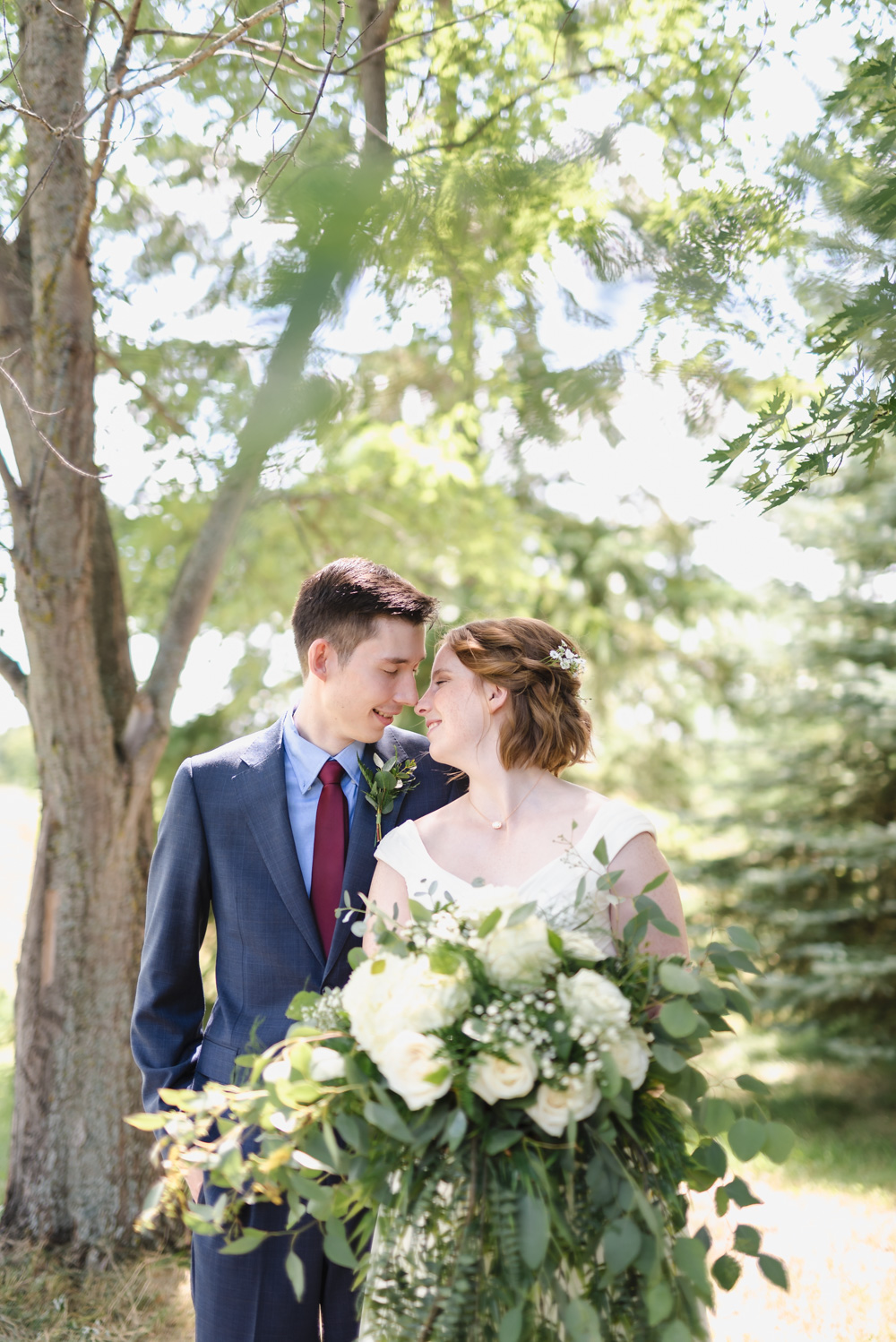 Summer Detroit Lakes Lakeside Wedding | Fargo Wedding Photographer