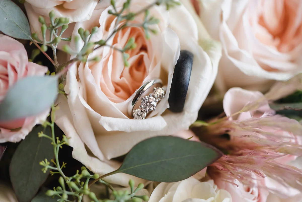 Hotel Donaldson Wedding | Fargo Wedding Photographer