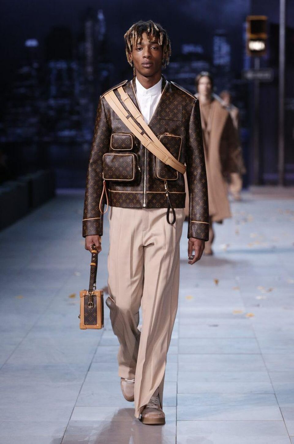 https___blogs-images.forbes.com_josephdeacetis_files_2019_01_Vuitton_Men_037-jpg-e1548869567777.jpg