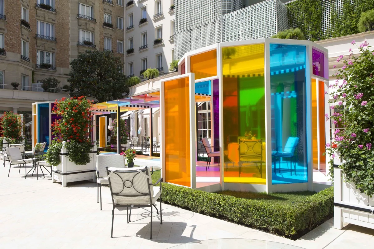 Colour-in-Paris-DanielBuren-The-Chromologist.jpg