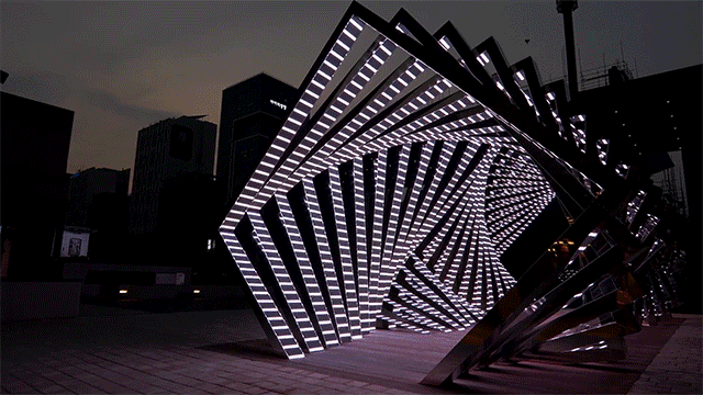tunnel-2.gif