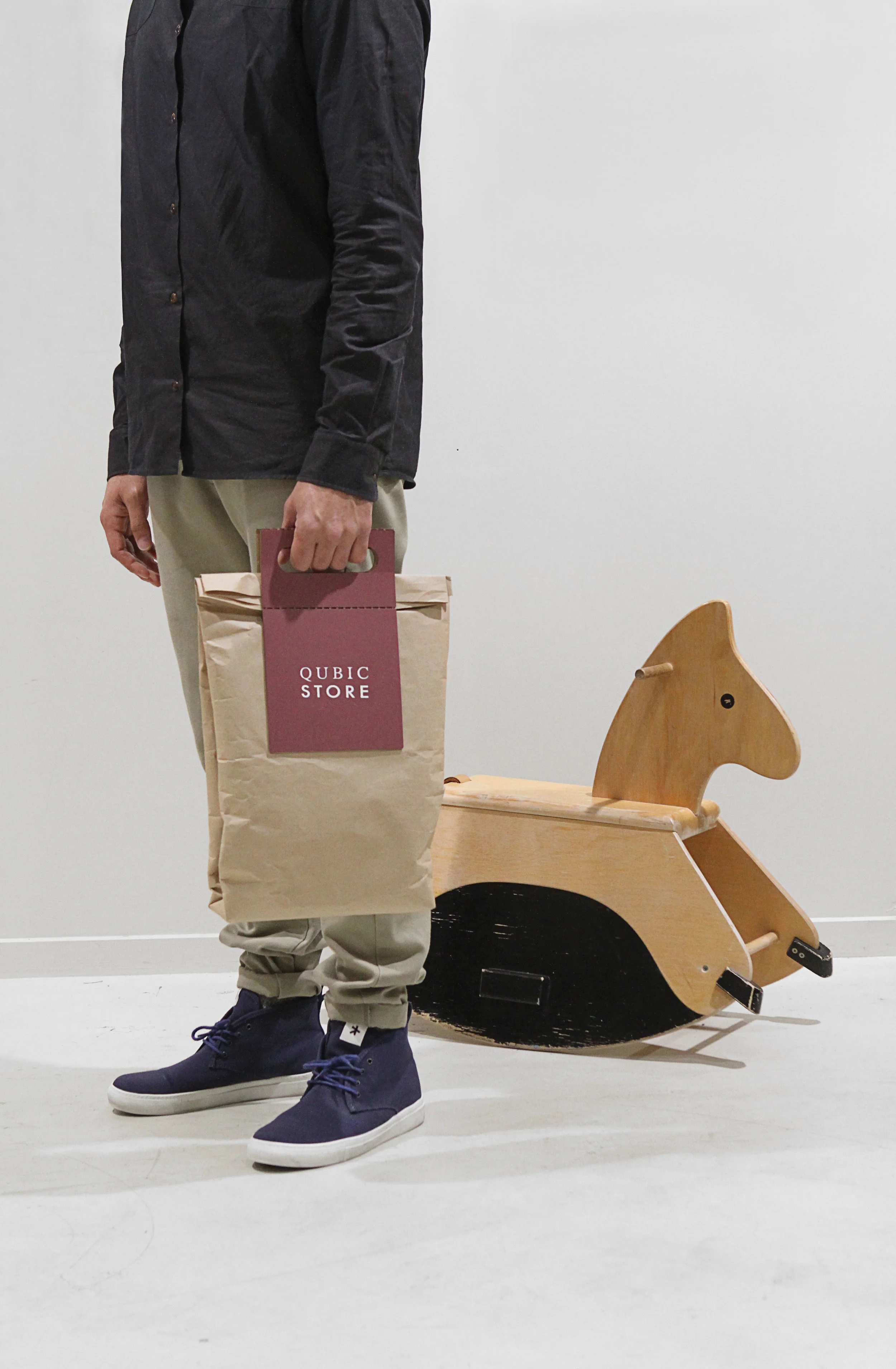 Qubic-Packaging1.jpg