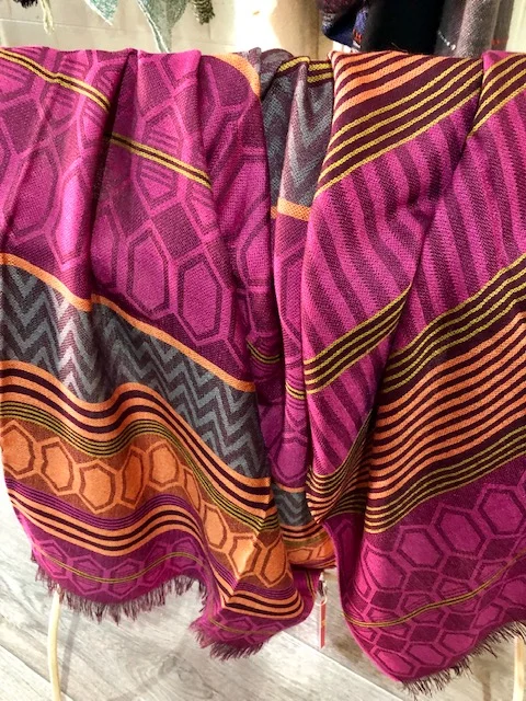 kuna wrap 2.jpg