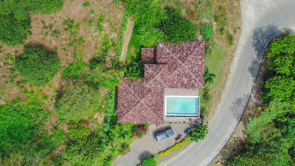 Real estate in San Juan Del Sur, 3 bedroom Colonial Syle 4.jpg