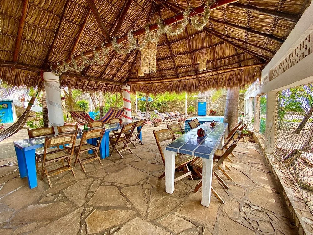 Beachfront Nine Bedroom in Pochomil 325k — life in nica