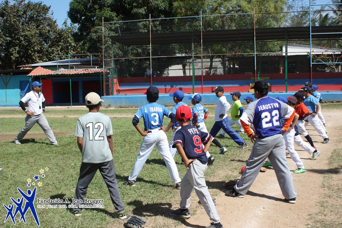 Kids Baseball San Juan Del Sur.jpg