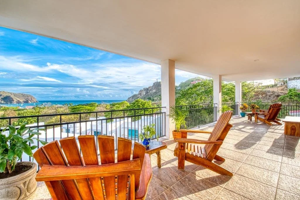 Gallery Detail: Five Bedroom Ocean View Rental Property For Sale In San