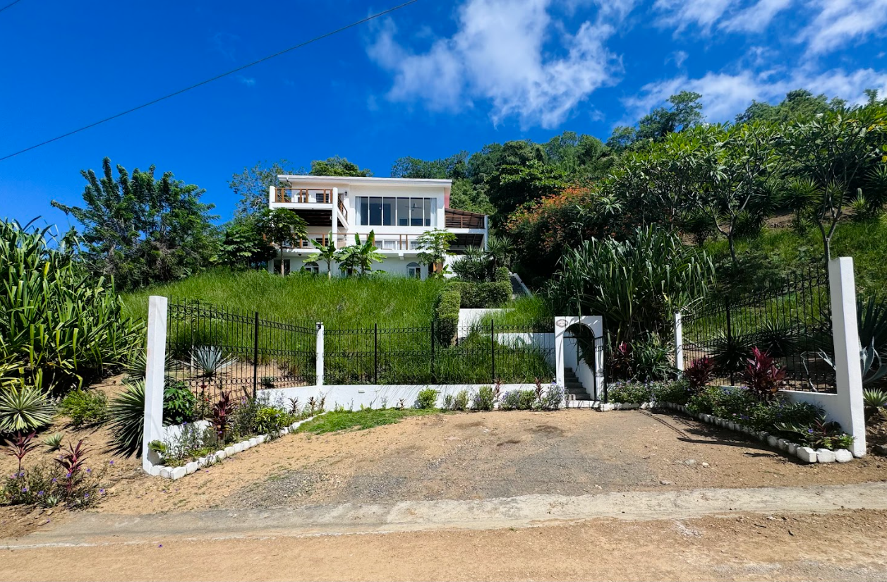 Home house property real estate income property for sale in Paradise Bay San Juan Del Sur Nicaragua (12).png