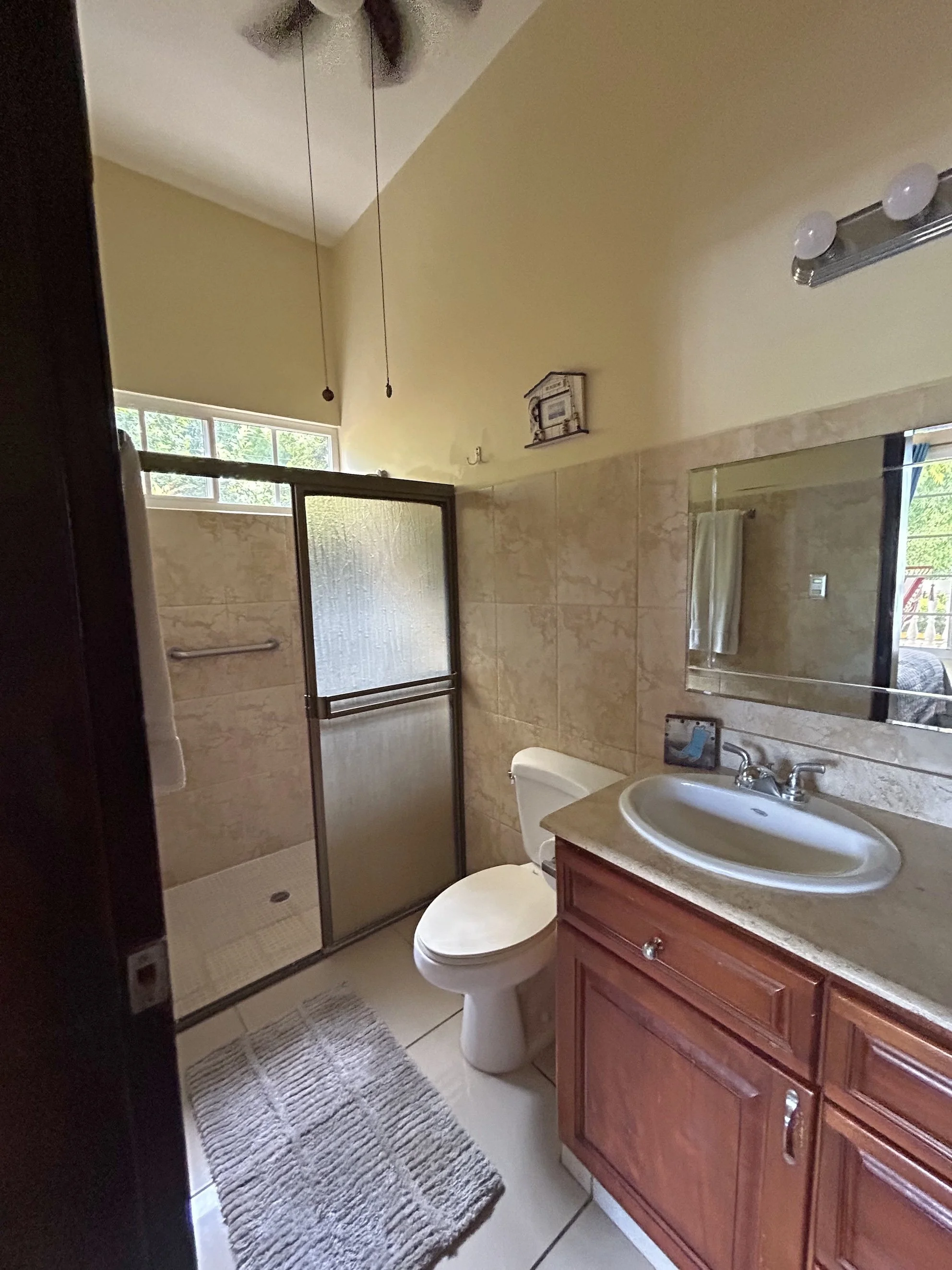 Beach front ocean front mansion home House Property for Sale Pochomil Nicaragua 34.jpg