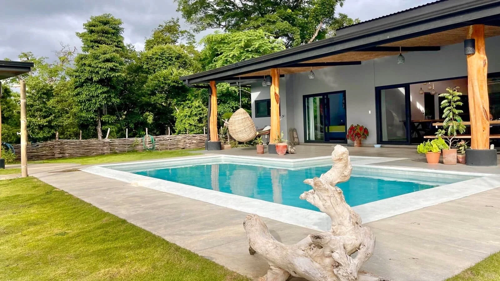 House-on-Land-in-Big-Sky-Ranch-Invest-Nicaragua_-San-Juan-Del-Su_-Tola-1600x900.jpg