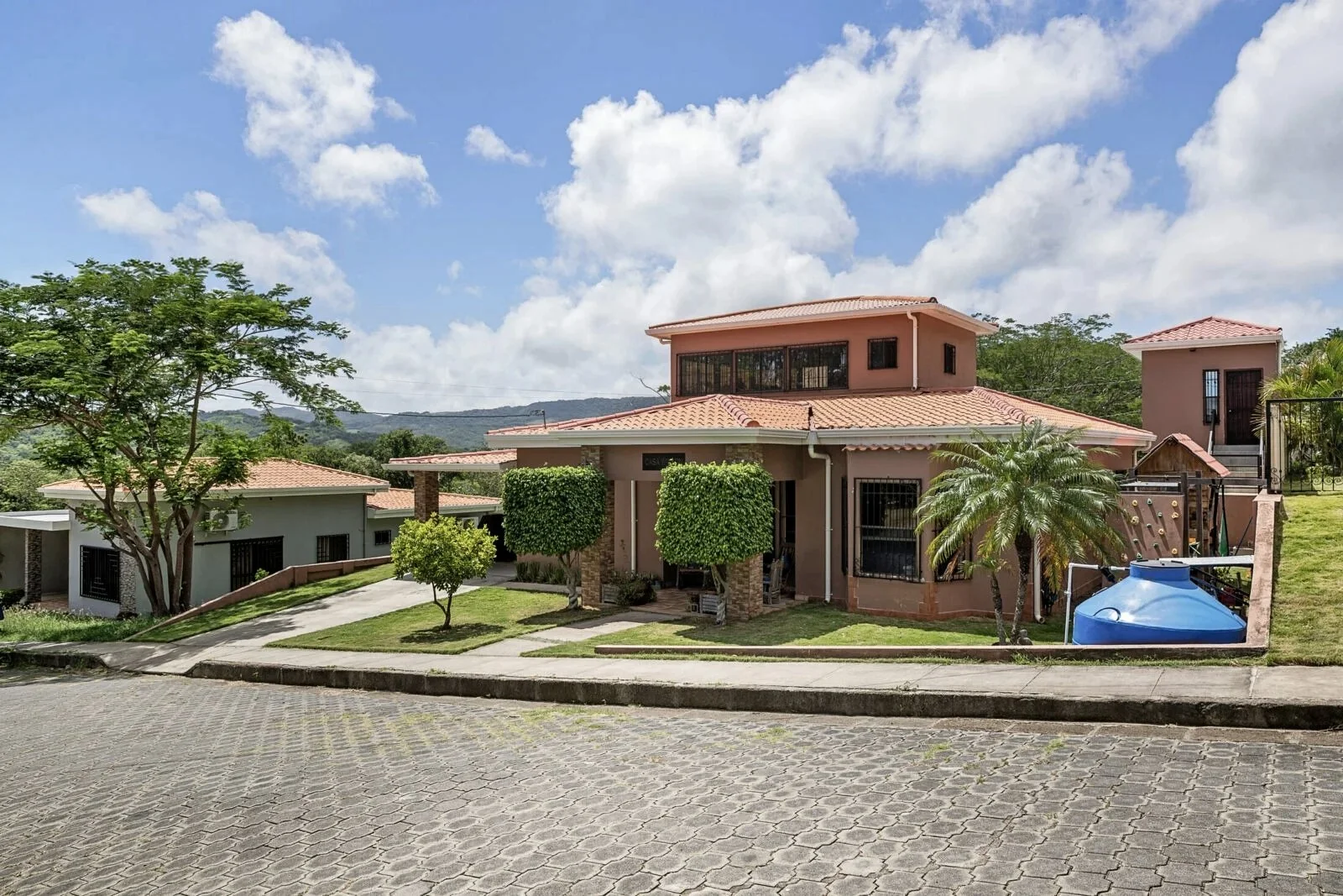 Four Bedroom Home For Sale Reat Elsate Property San Juan Del Sur Nicaragua 6 Profile.jpg