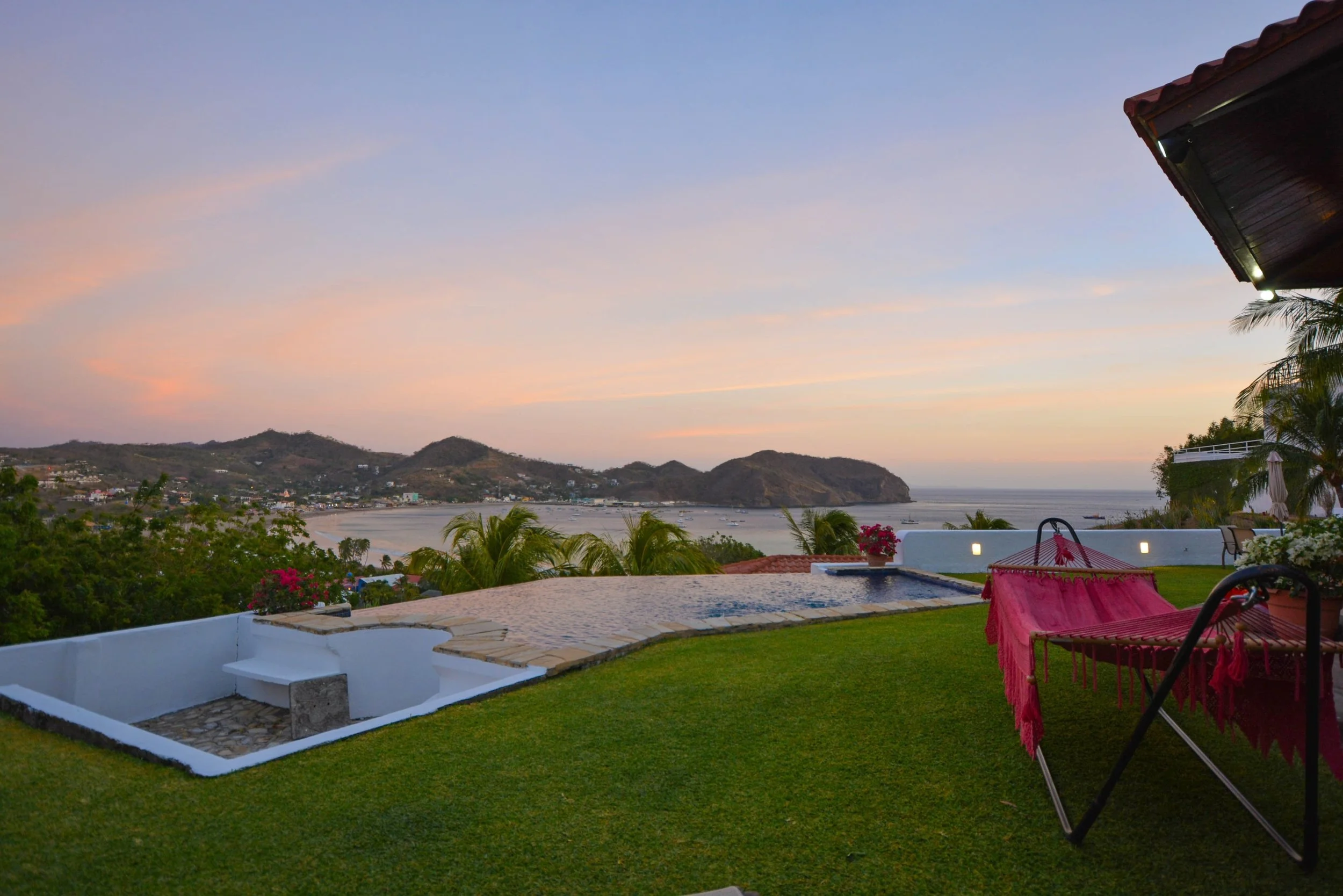 Pacific-marlin-san-juan-del-sur-Nicaragua-luxury-home-exterior-at-sunset-2.jpg