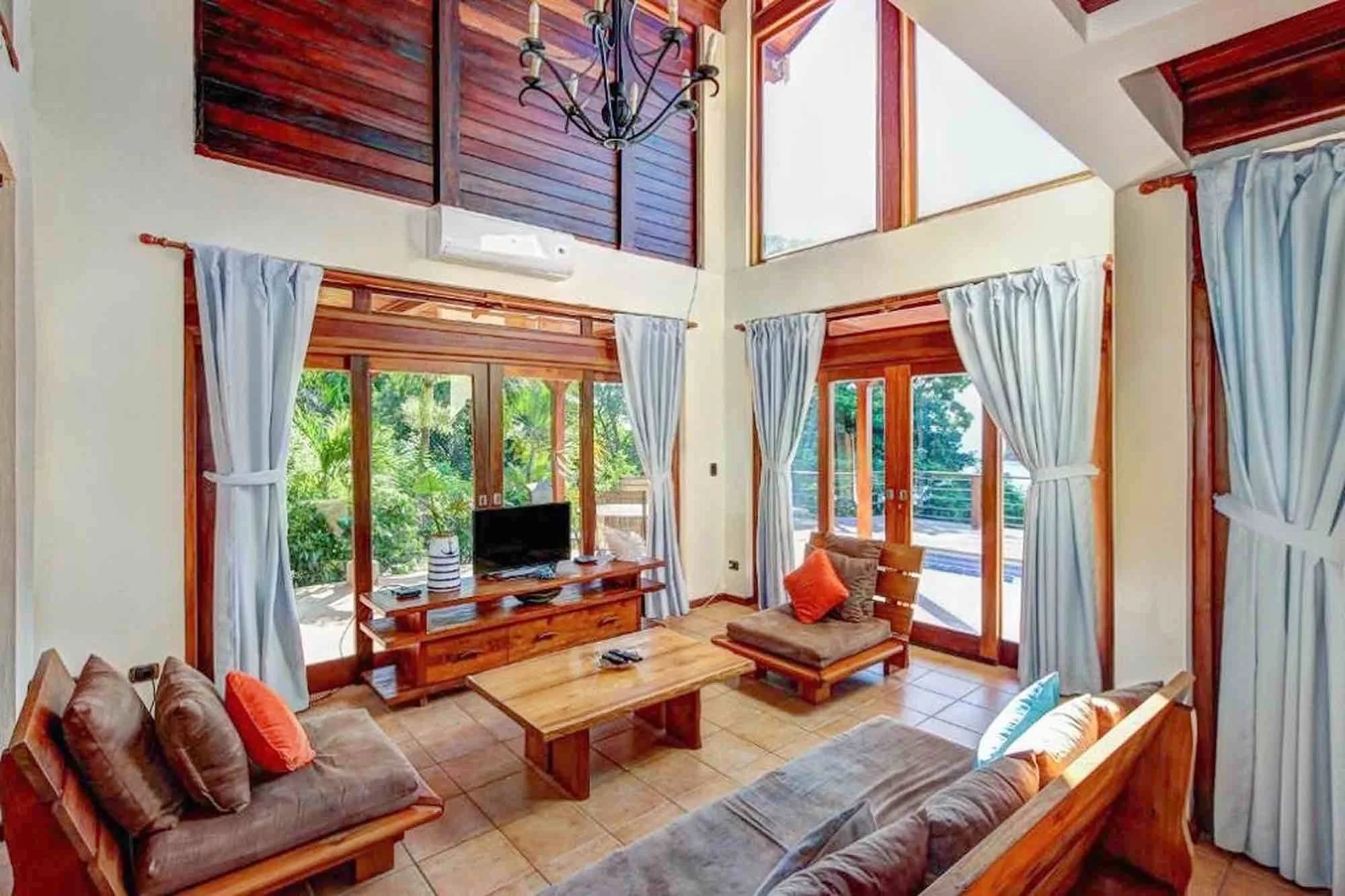 Furnished oceanfront home for sale in Redonda Bay, Popoyo, Tola, Nicaragua