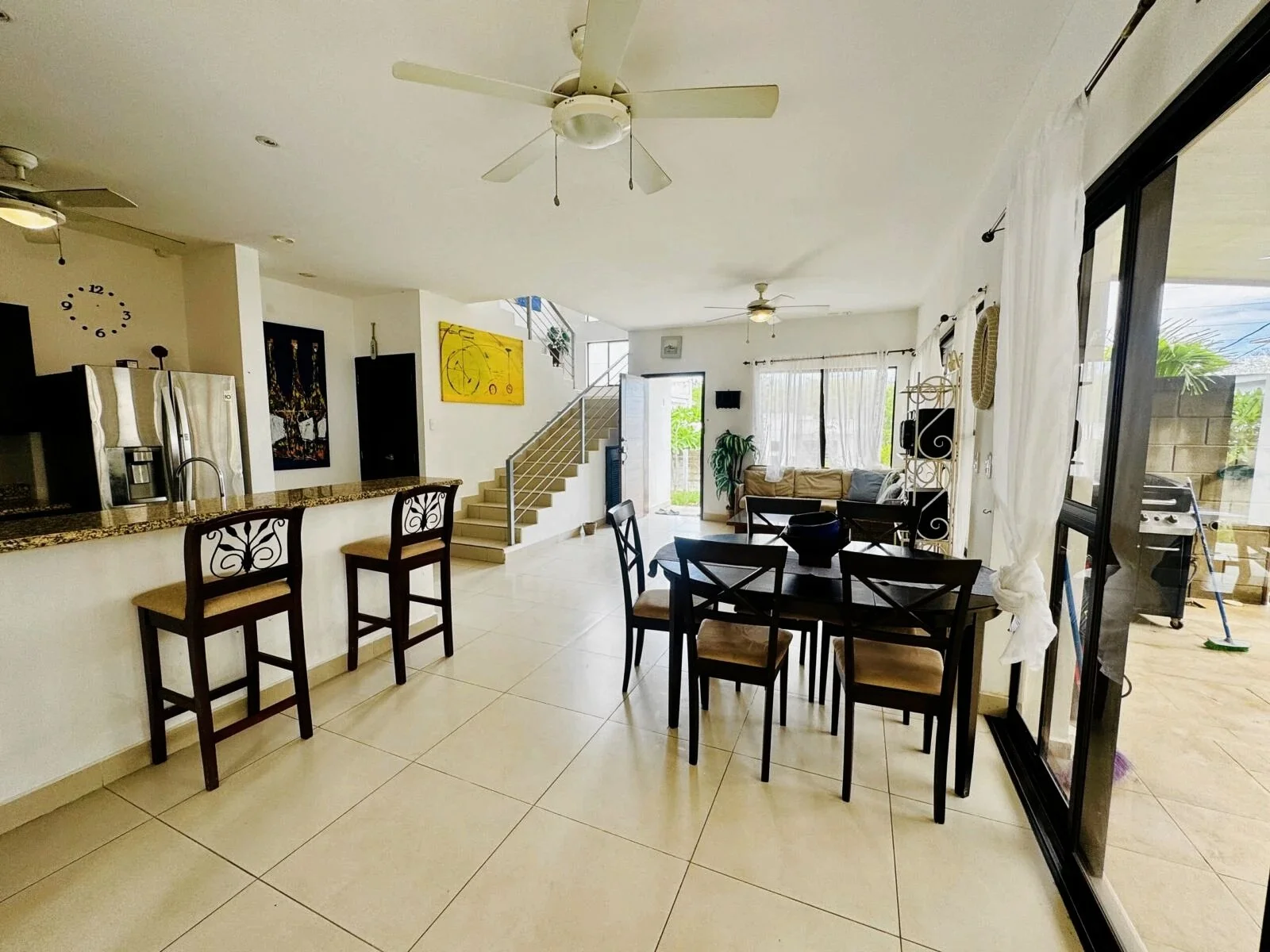 4-bedroom-villa-with-pool-in-colinas-de-miramar-06-1600x1200.jpg.jpg