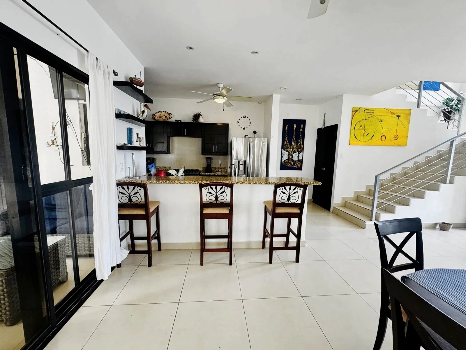 4-bedroom-villa-with-pool-in-colinas-de-miramar-07-1600x1200.jpg.jpg