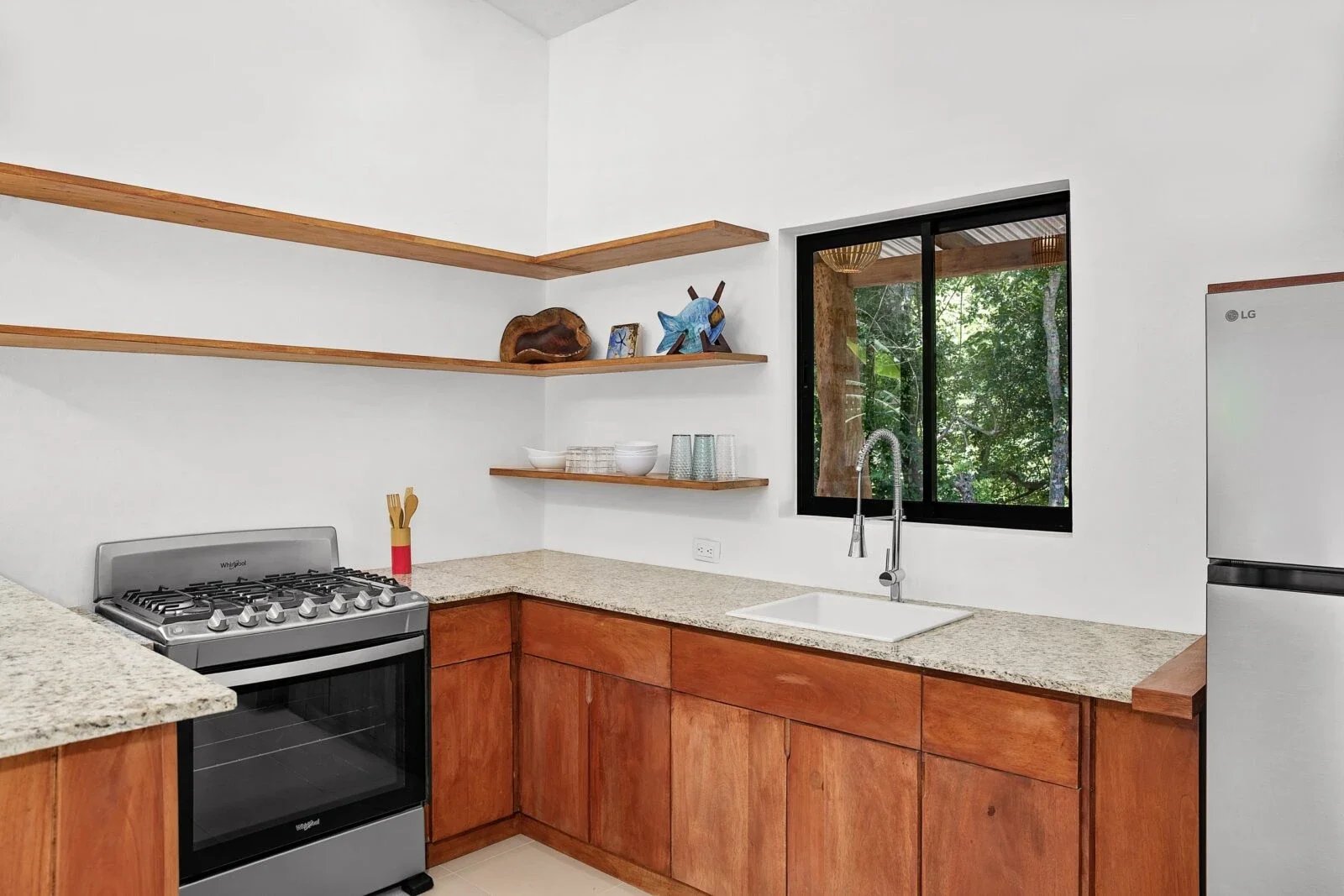 One Bedroom Home San Juan Del Sur Nicaragua $100,0005.jpg.webp
