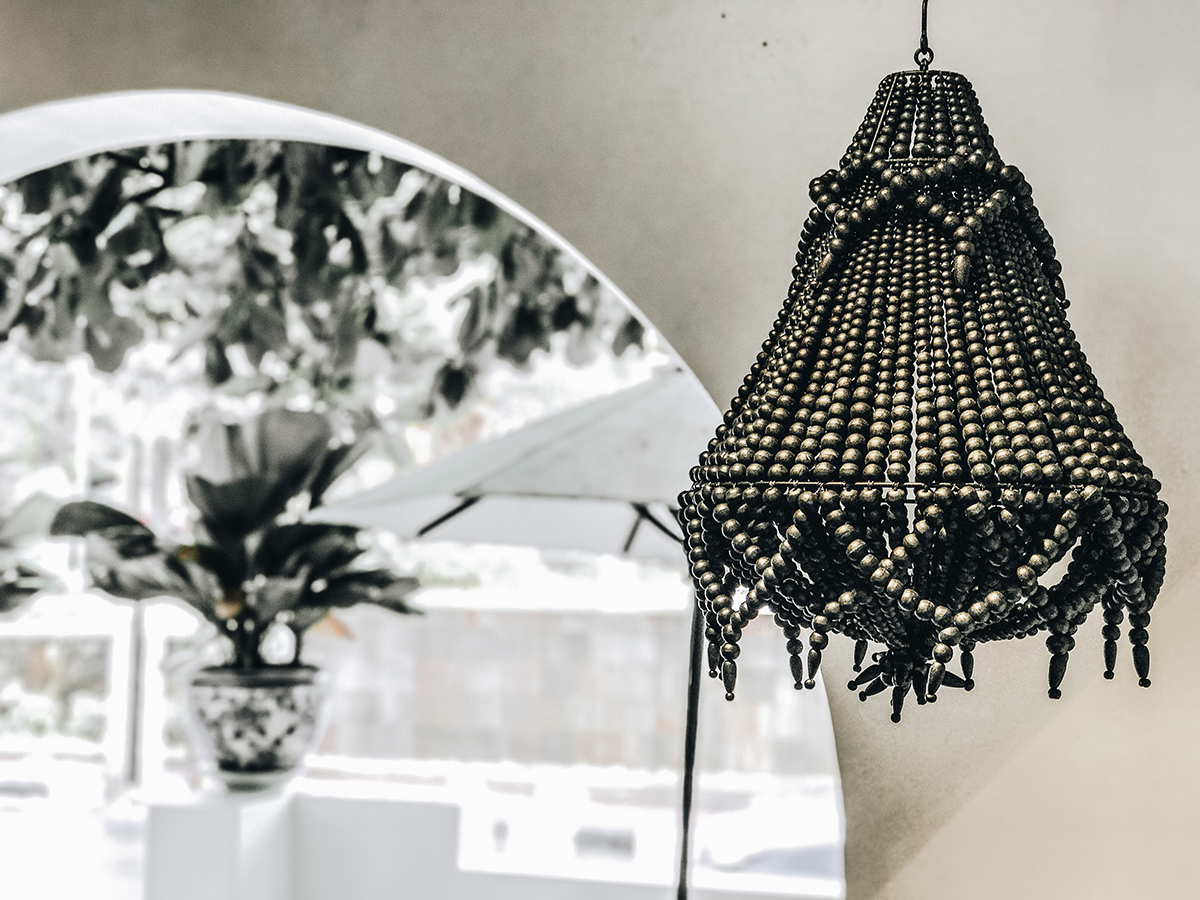 on-tour-bead-chandelier.png