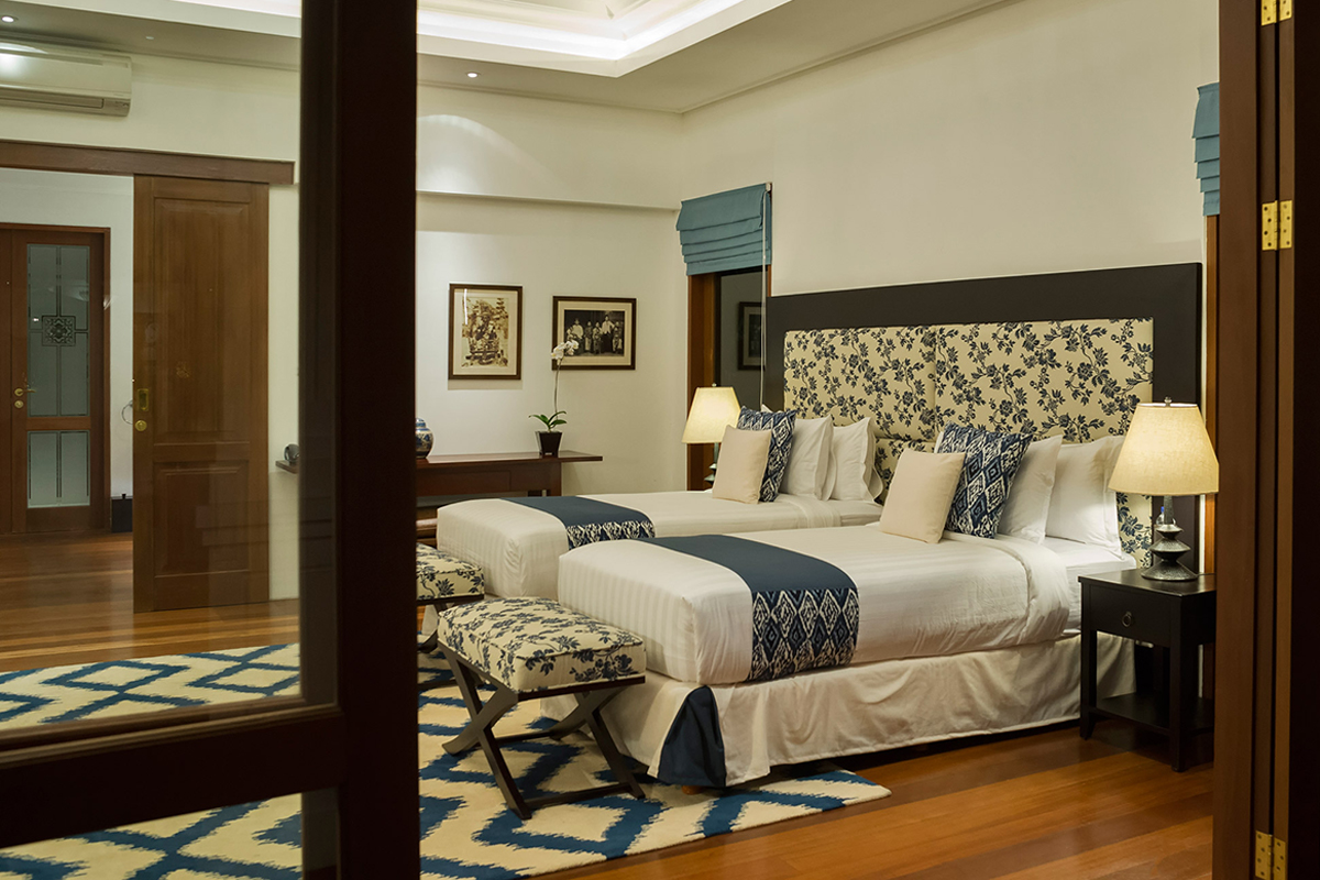 Twin-room-1200x800.jpg