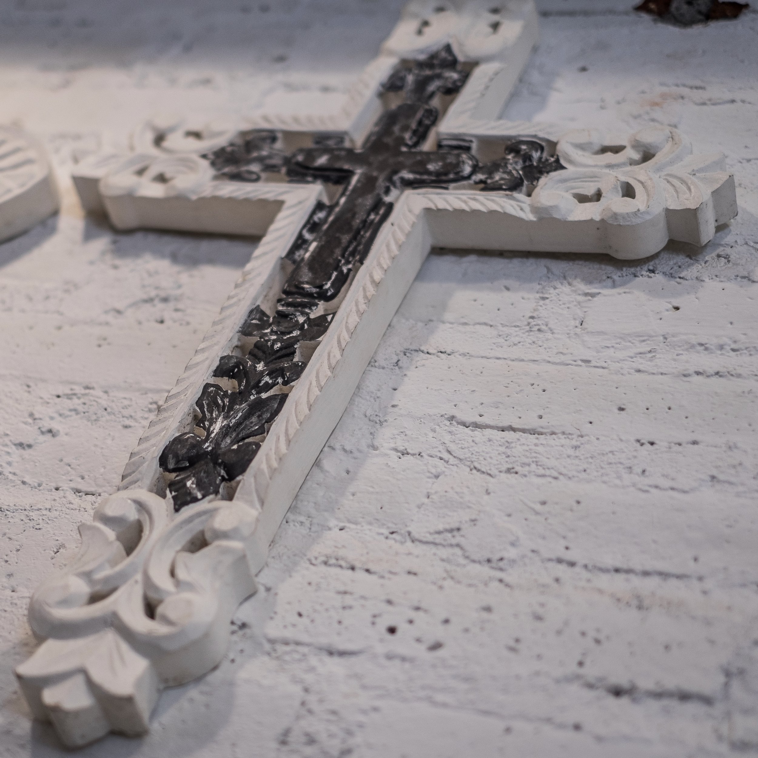 sourced-bali-timber-cross.jpg