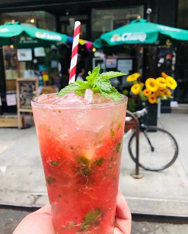 Watermelon mojito🍉 🍹 🍉🍉🍉🍉🍉🍉🍉🍉🍉🍉🍉🍉🍉🍉🍉🍉🍉🍉 Cheers 🥂 🍻 🍹 🍸 @topthai_greenwich .

Beer 🍺 &amp; wine 🍷 plus cocktails Togo @topthai_greenwich 
We are re-open again now. Action and take advantage to order the food ASAP with us @top