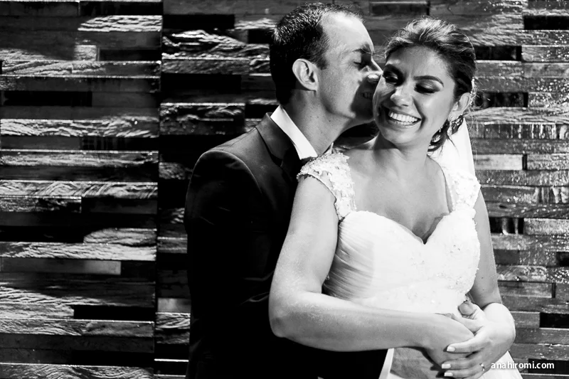 AnaHiromi_Casamento_Villa-Bisutti_LiliRic_080.jpg