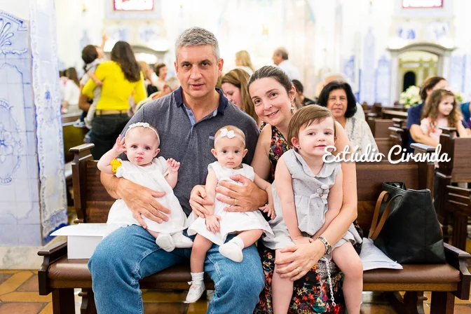 batizado-gemeas-nossa-senhora-do-brasil_00.jpg